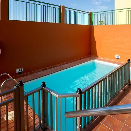 Inma Montana La Data Apartment *